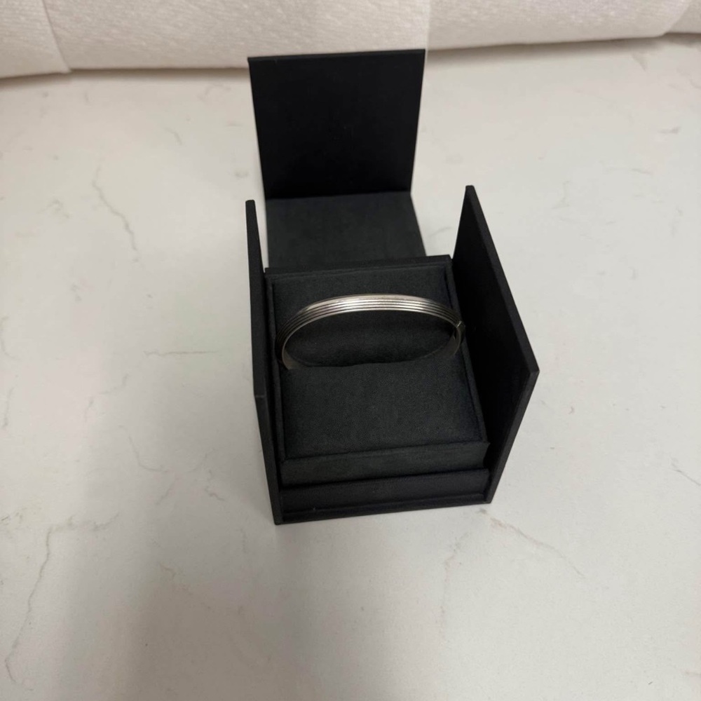 David Yurman AUTHENTIC ￼AUTHENTIC DAVID YURMAN ￼E… - image 5